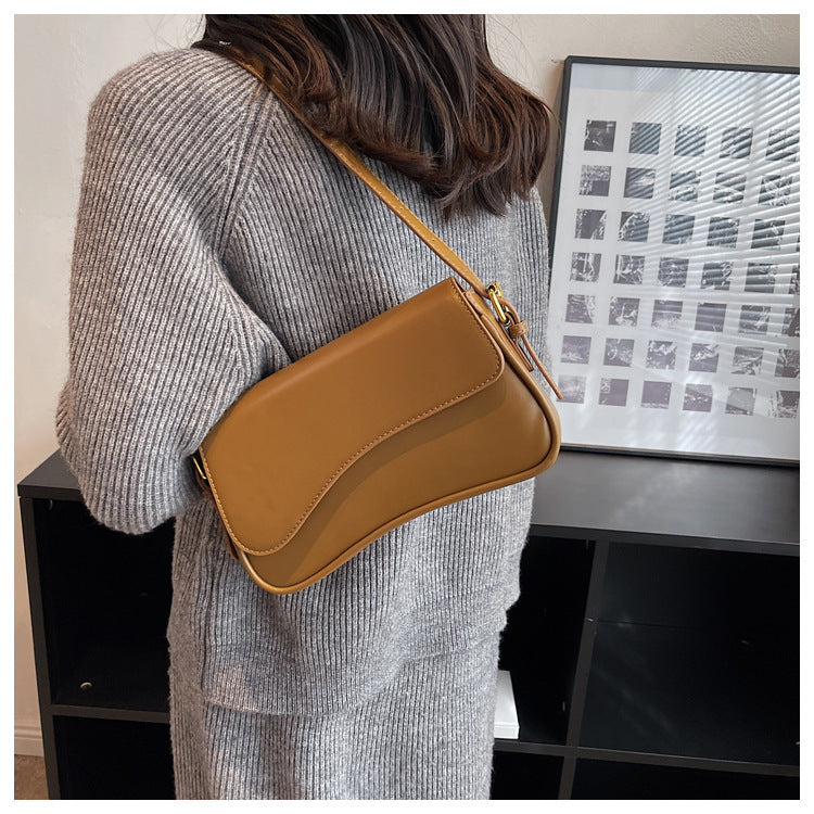 "EMMA" BAGUETTE BAG