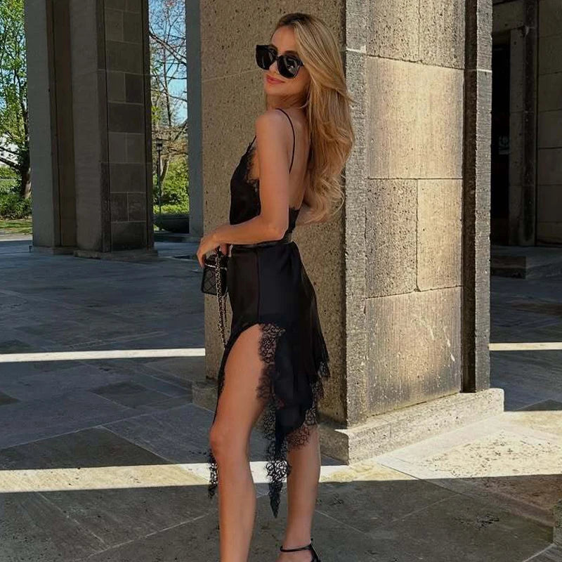 ABITO A SOTTOVESTE ASSIMMETRICO